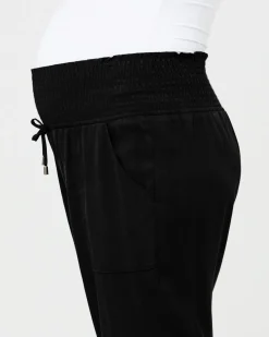 Tencel Off Duty Pant Black